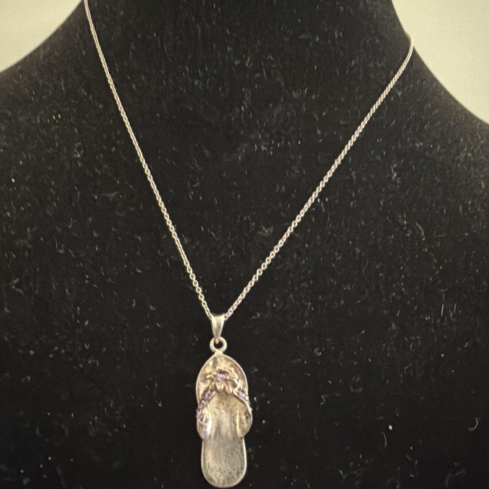 Vintage Hawaiian PCU 925 Sterling Silver Slipper Amethyst Pendant